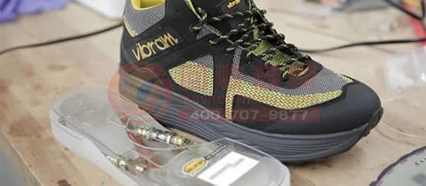 鞋子變身發(fā)電機  用行走的力量發(fā)電