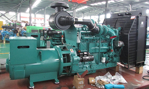 天涼了，華全的康明斯發電機組卻熱了