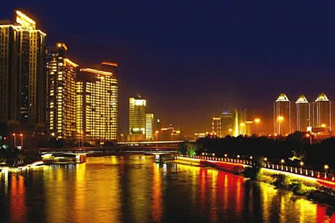 聽說孩兒巷很有名 華全發(fā)電機組就想去看看