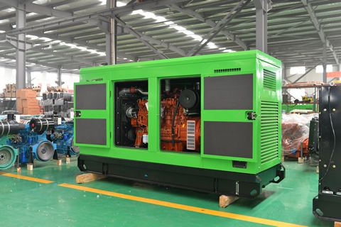 隆暑正當(dāng)三伏，華全發(fā)電機(jī)找到一處納涼之地